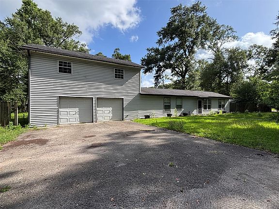 2nd image of 425 County Road 370
