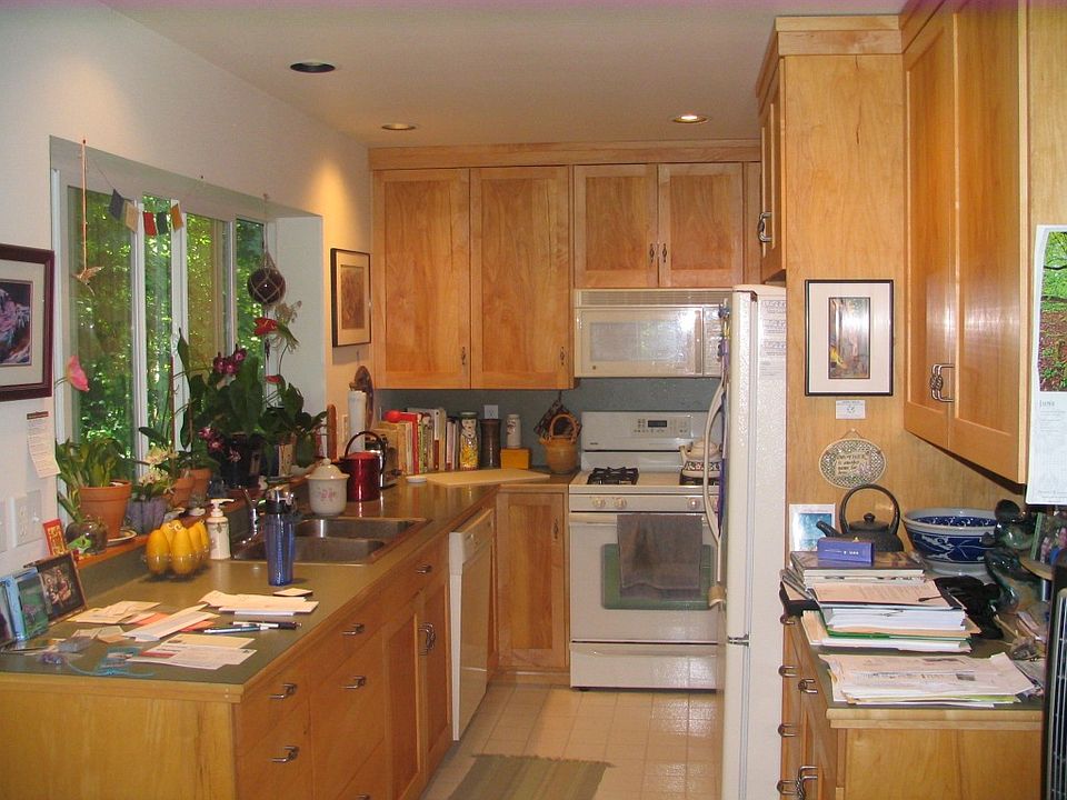 1st image of 4527 31st Ave NE