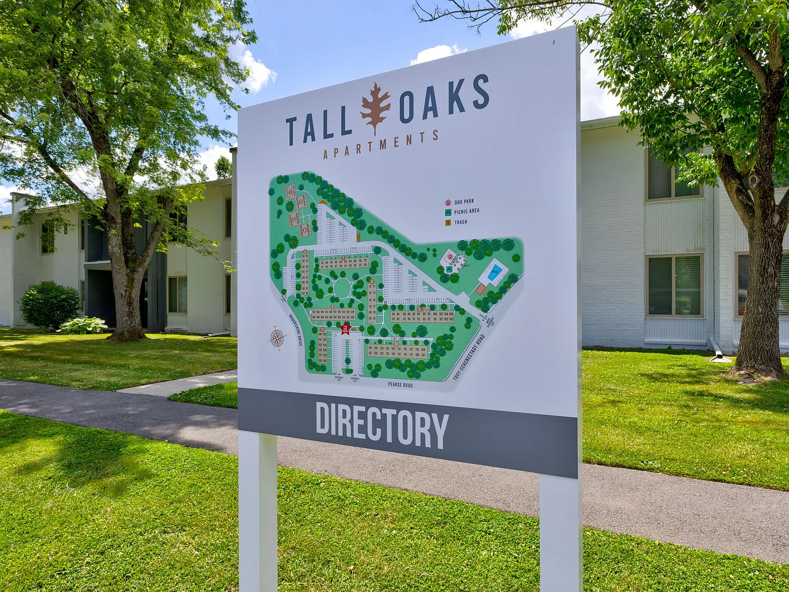 Tall Oaks Apartments — Photo 1
