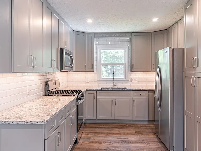 1115 Washington Ave — Photo 13