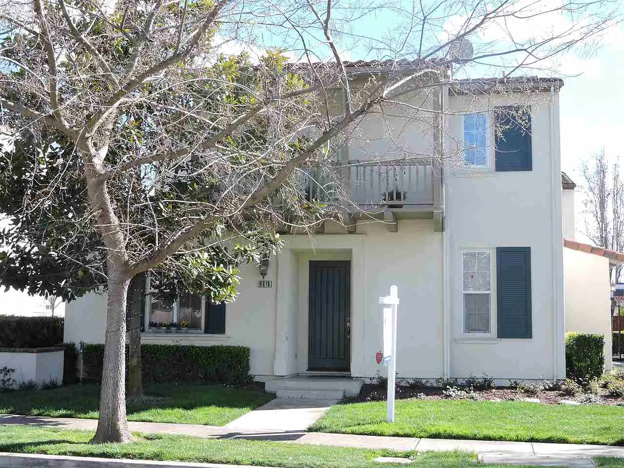 9816 Belladonna Dr photo 1