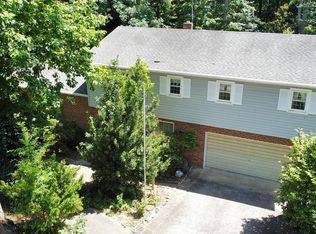 207 Crestview Dr, Gaffney, SC 29340