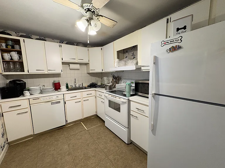 121 Tremont St #215 — Photo 9