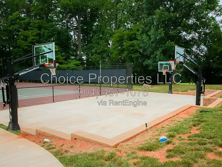 9148 Hillston Ridge Rd — Photo 8