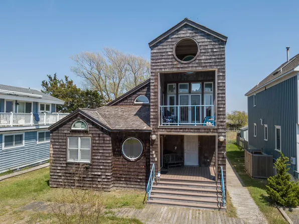 201 Lighthouse Ave, Cape May Point, NJ 08212
