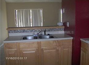 2nd image of 809 Savona Pl