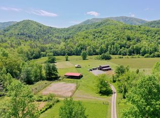 231 Upper Tuskeegee Rd, Robbinsville, NC 28771