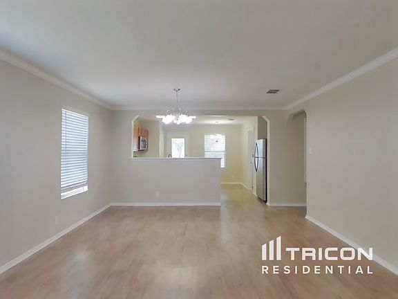 4th image of 8027 Abbotts Pointe