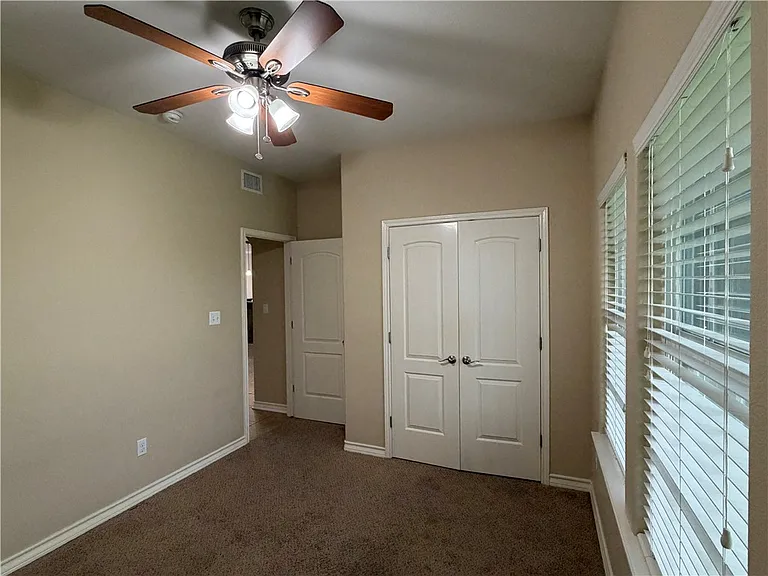 6905 Aaron Dr — Photo 19