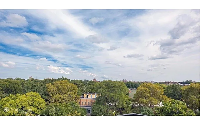 Sold by Douglas Elliman | media 7