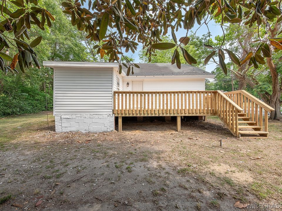31st image of 410 S College St