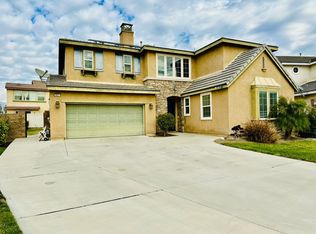 6621 French Trotter Dr, Corona, CA 92880