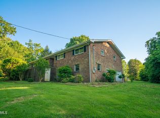 1177 Niles Ferry Rd, Madisonville, TN 37354