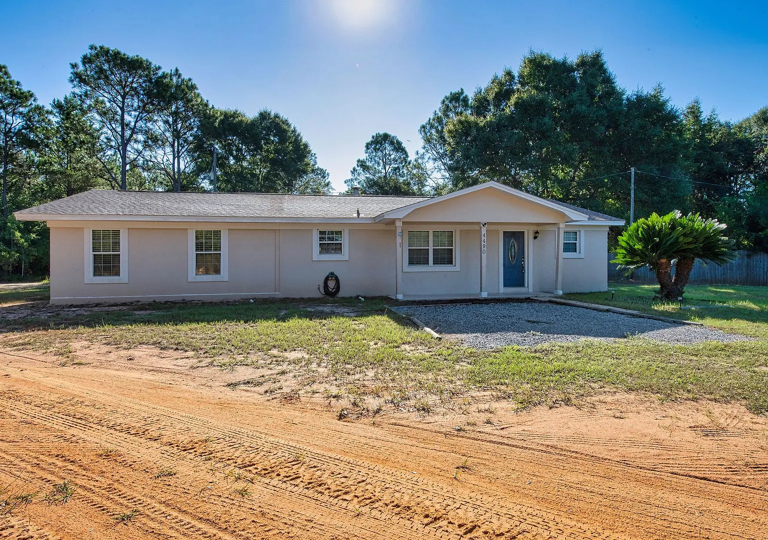 You'll Love the Space! 3-Bedroom Navarre Home with Covered Patio — Photo 1