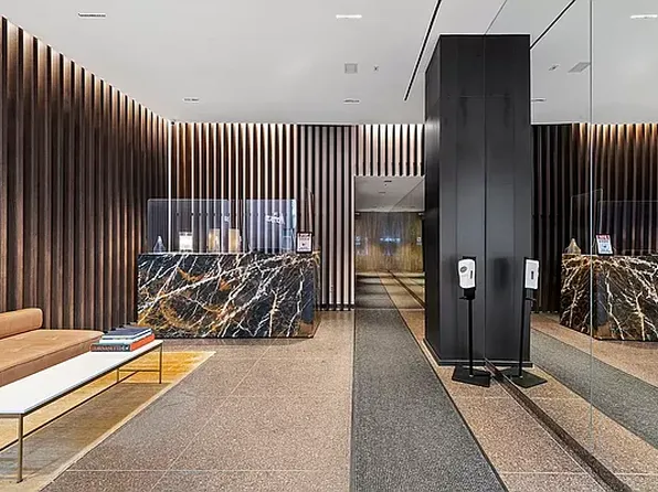 360 East 57th Street image 15 of 16