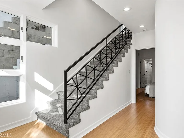 4104 Highland Ave — Photo 40