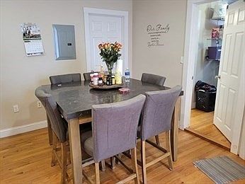 4th image of 118 Foster St #2