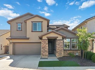 398 Atlantica Dr S, Madera, CA 93636