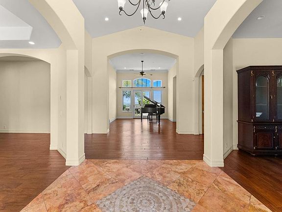 5th image of 28820 Willow Park Rd