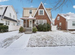 869 Lincoln Ave, Lincoln Park, MI 48146