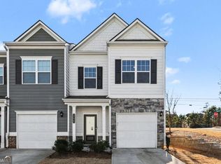 204 Cranston Dr, Ball Ground, GA