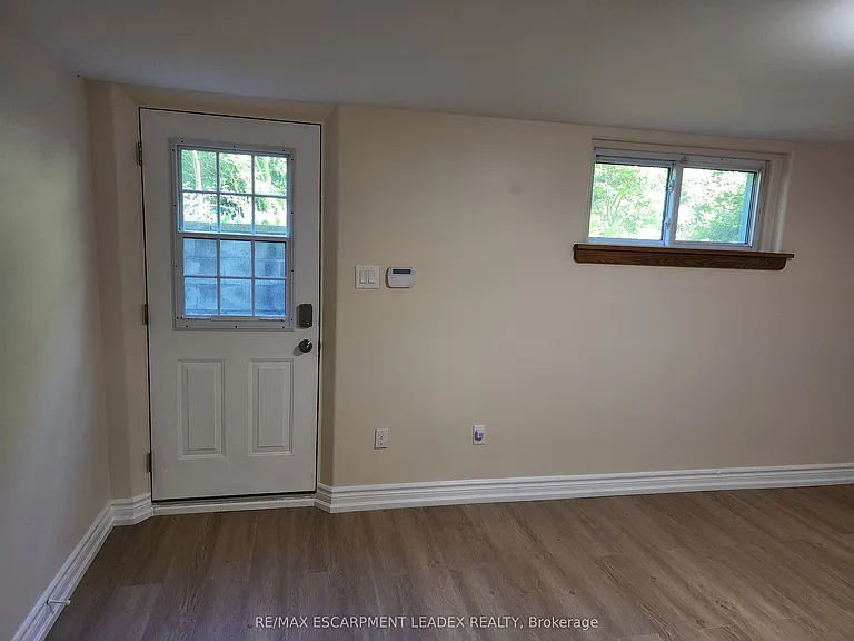 15 Saint Anns Ct — Photo 35