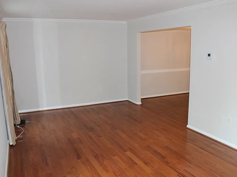 8224 Doctor Craik Ct — Photo 3