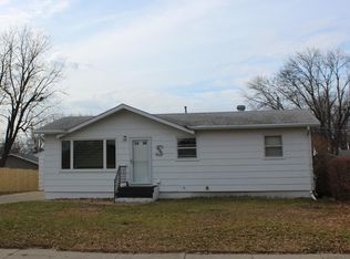216 S Park St, Aberdeen City, SD 57401