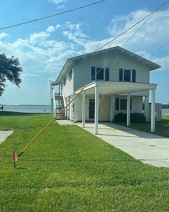 1st image of 390 Morse Rd