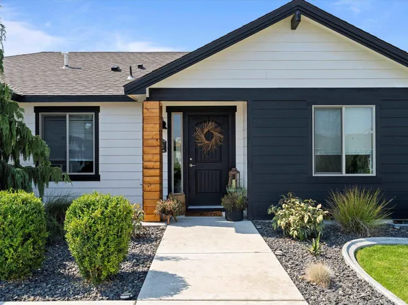 7810 Cassiar Dr, Pasco, WA 99301