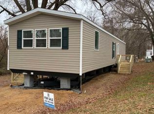 928 Sharpe Rd, Burlington, NC 27215