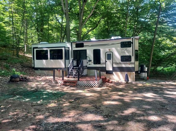4718 E Deer Cove Rd #214, Custer, MI 49405