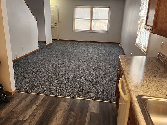 3rd image of 10419 W Kiehnau Ave