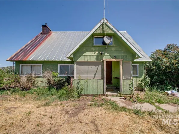 1 E Mary Dr, Mountain Home, ID 83647