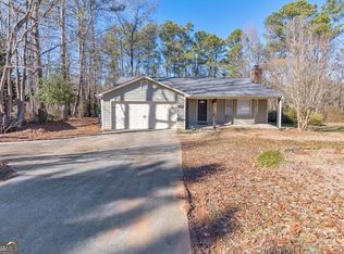 2330 Hinton Rd, Dacula, GA 30019