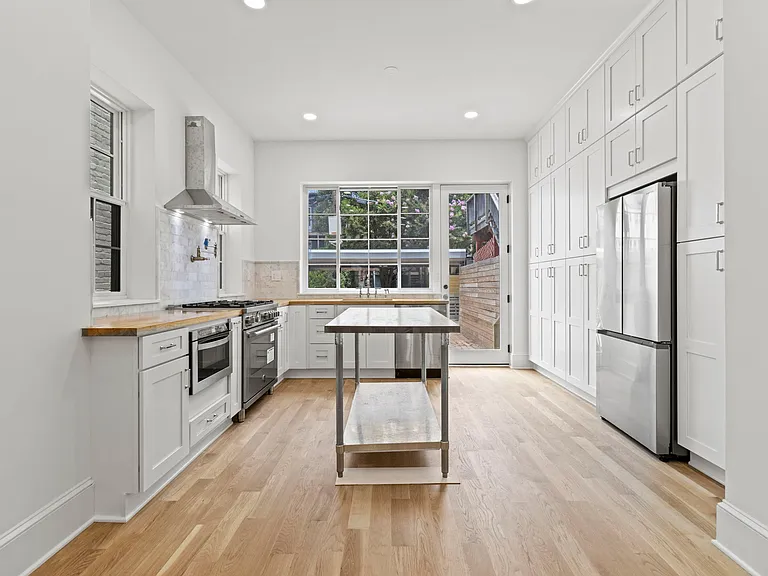 25 Quincy Pl NW — Photo 10