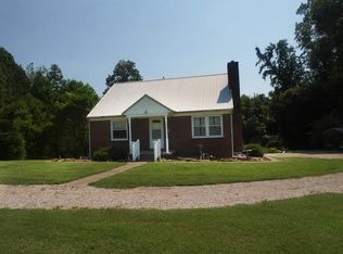 9122 State Route 405, Maceo, KY 42355