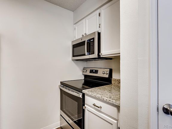 5th image of 13873 E Lehigh Ave APT C