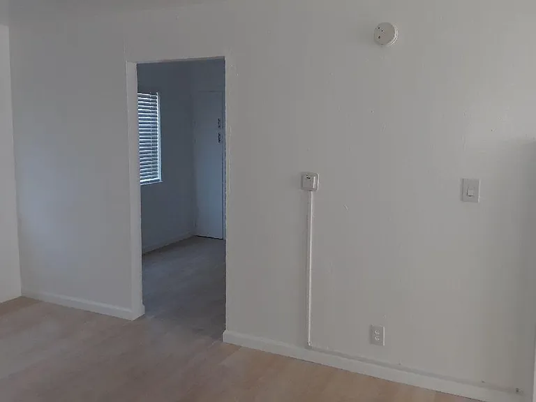 3715 Norwood Ave #F — Photo 5