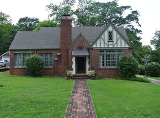 607 Avenue E, West Point, GA 31833