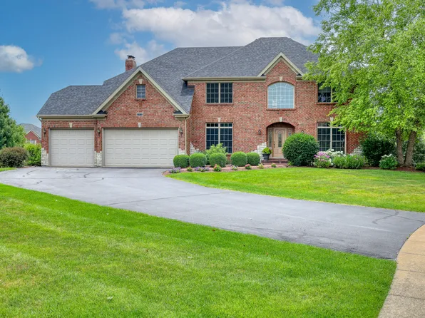 1272 Coyote Ct, Hampshire, IL 60140