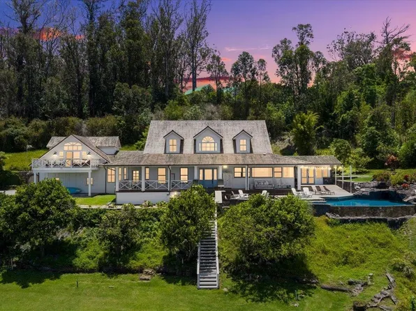 1630 Olinda Rd, Makawao, HI 96768