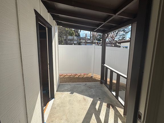 5th image of 9776 Los Coches Rd