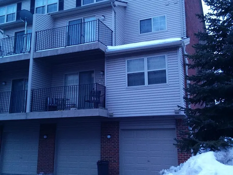 29430 Glen Oaks Blvd W — Photo 21
