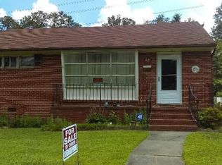 818 Hampton Rd, Petersburg, VA 23805