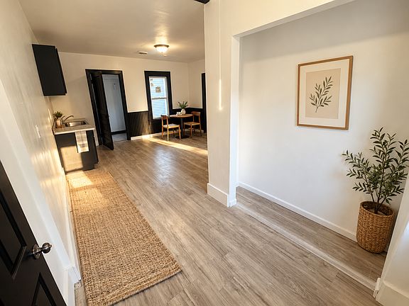3rd image of 6202 Heisley Ave APT 4