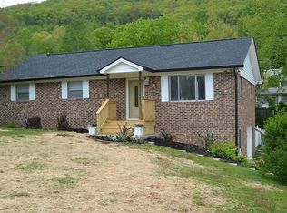 320 Walnut St, Spring City, TN 37381