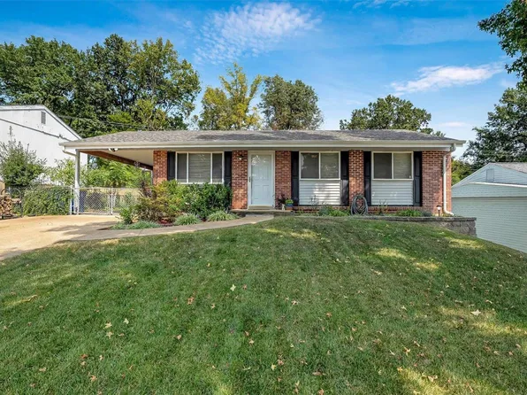 2329 Viminal Ct, Fenton, MO 63026