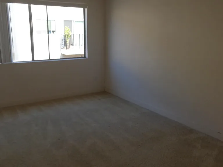 7890 Hummingbird Ln — Photo 6