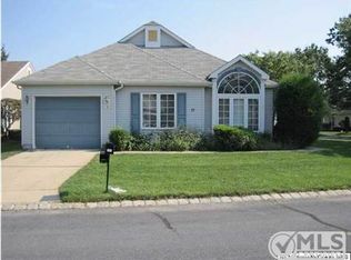 17 Portebello Rd, Jackson, NJ 08527